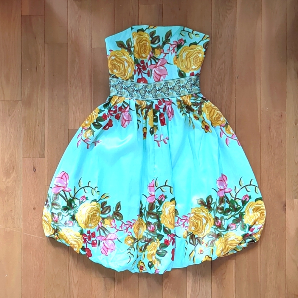 Forever 21 Mint Green Floral Strapless Bubble Dress